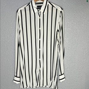 Men’s Zara shirt